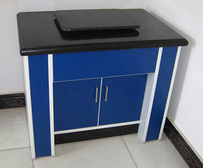 鋼木天平臺(tái)規(guī)格尺寸可根據(jù)客戶需求定制。